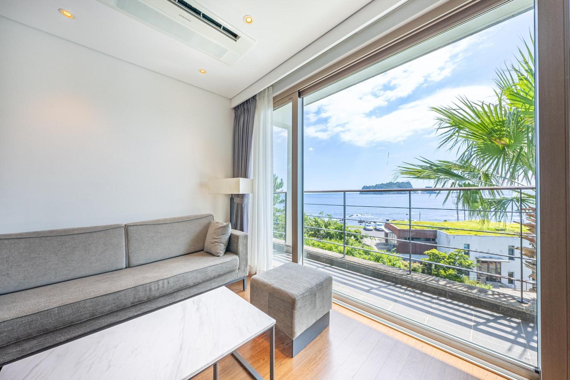 The Grand Sumorum Seogwipo Exterior photo